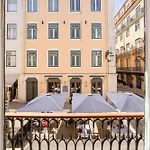 Апартаменти Luxury 5br Castle Views In Heartoflisbon *
