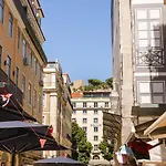 Luxury 5br Castle Views In Heartoflisbon Διαμέρισμα *