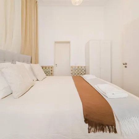 Luxury 5Br Apt Central Lisbon, Castle Views Wac * Lisbona