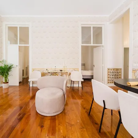 Luxury 5Br Apt Central Lisbon, Castle Views Wac Lisbona