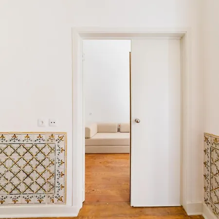 Luxury 5Br Apt Central Lisbon, Castle Views Wac Appartamento Lisbona