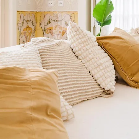 Luxury 5Br Apt Central Lisbon, Castle Views Wac Appartamento *