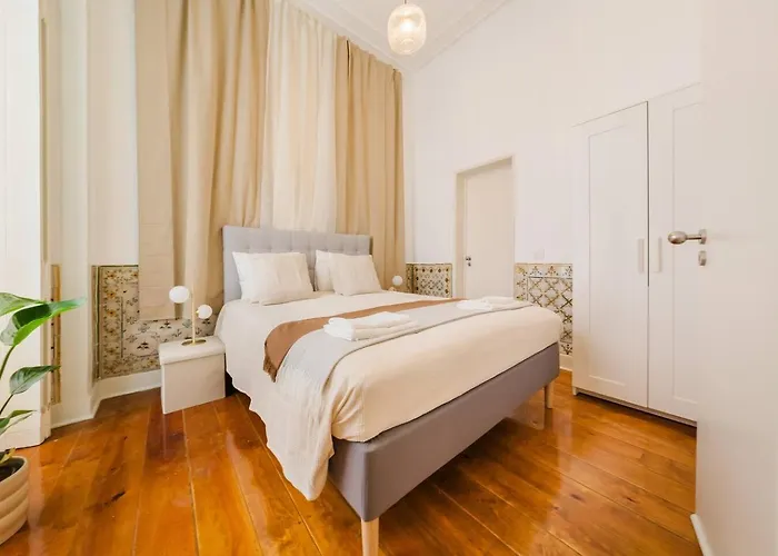 شقة Luxury 5br Castle Views In Heartoflisbon *