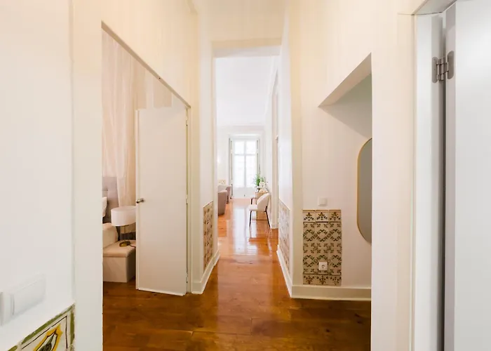 شقة Luxury 5br Castle Views In Heartoflisbon *