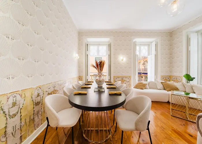 شقة Luxury 5br Castle Views In Heartoflisbon Lisboa